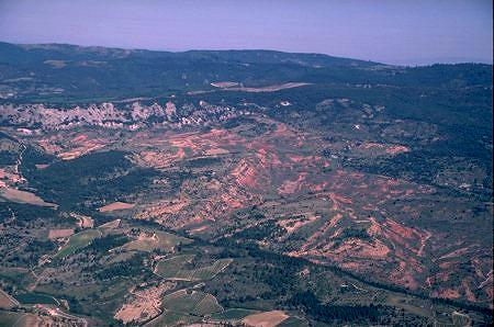 Arques K-T - 32 kb- image: Roger Suthren