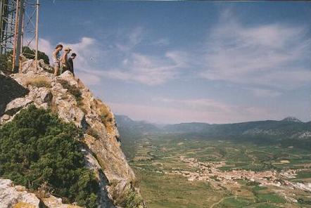 Fenouillet - 28 kb. Image: Roger Suthren