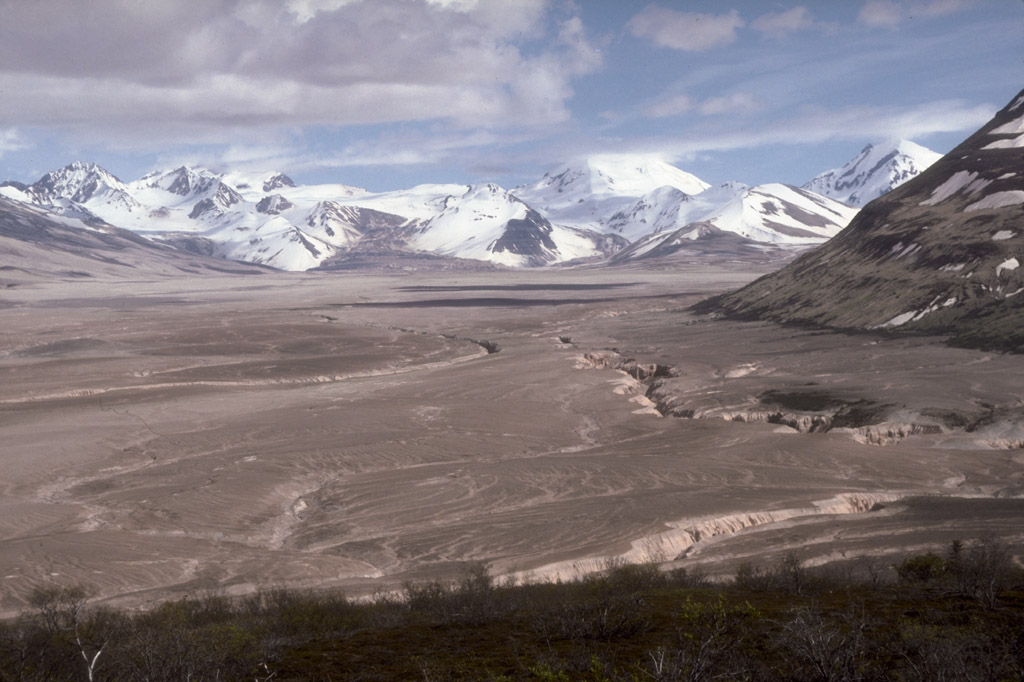 Valley of Ten Thousand Smokes